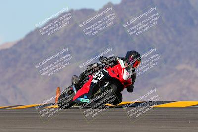 media/Oct-08-2022-SoCal Trackdays (Sat) [[1fc3beec89]]/Turn 9 (1pm)/